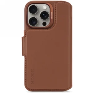 Decoded Leather Detachable Wallet MagSafe Case with Wallet for iPhone 16 Pro - Brown